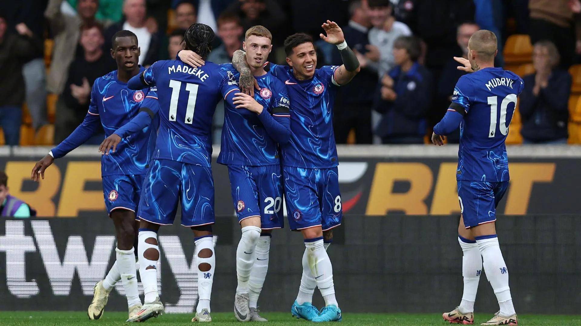 中缺乏球迷 中缺乏球迷