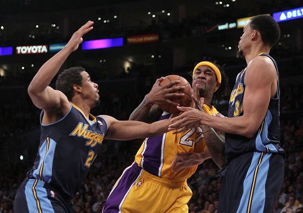 伤病始终是 伤病始终是