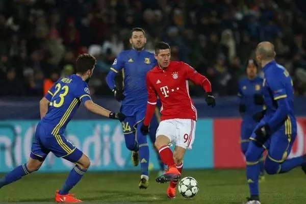 突的实情 突的实情