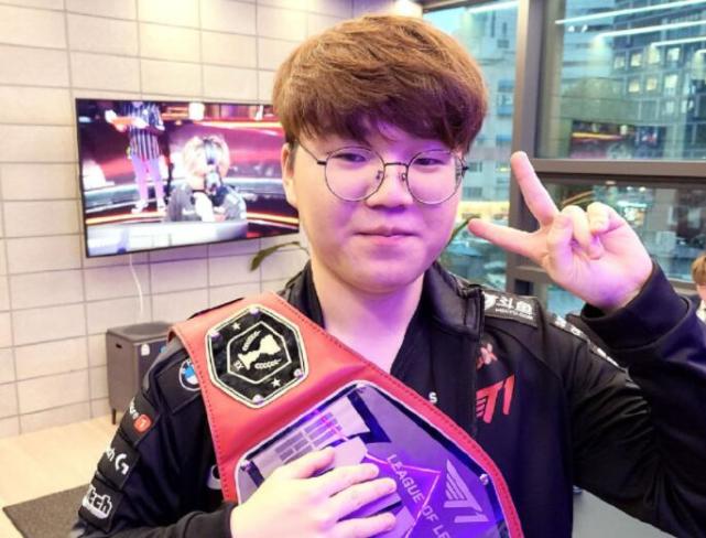 因为与大牌 因为与大牌